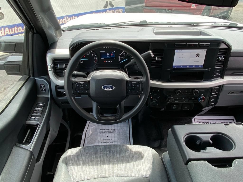 Used 2023 Ford F350 XLT AWD/4WD image 20