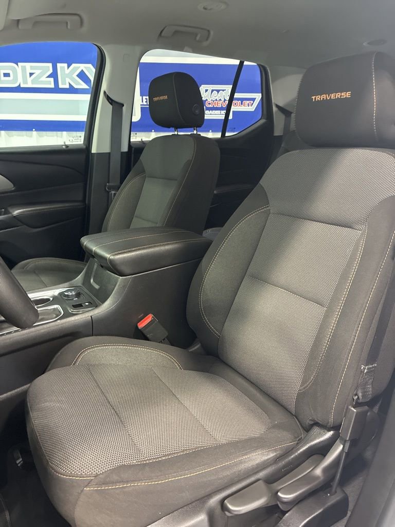 Used 2020 Chevrolet Traverse LS image 14