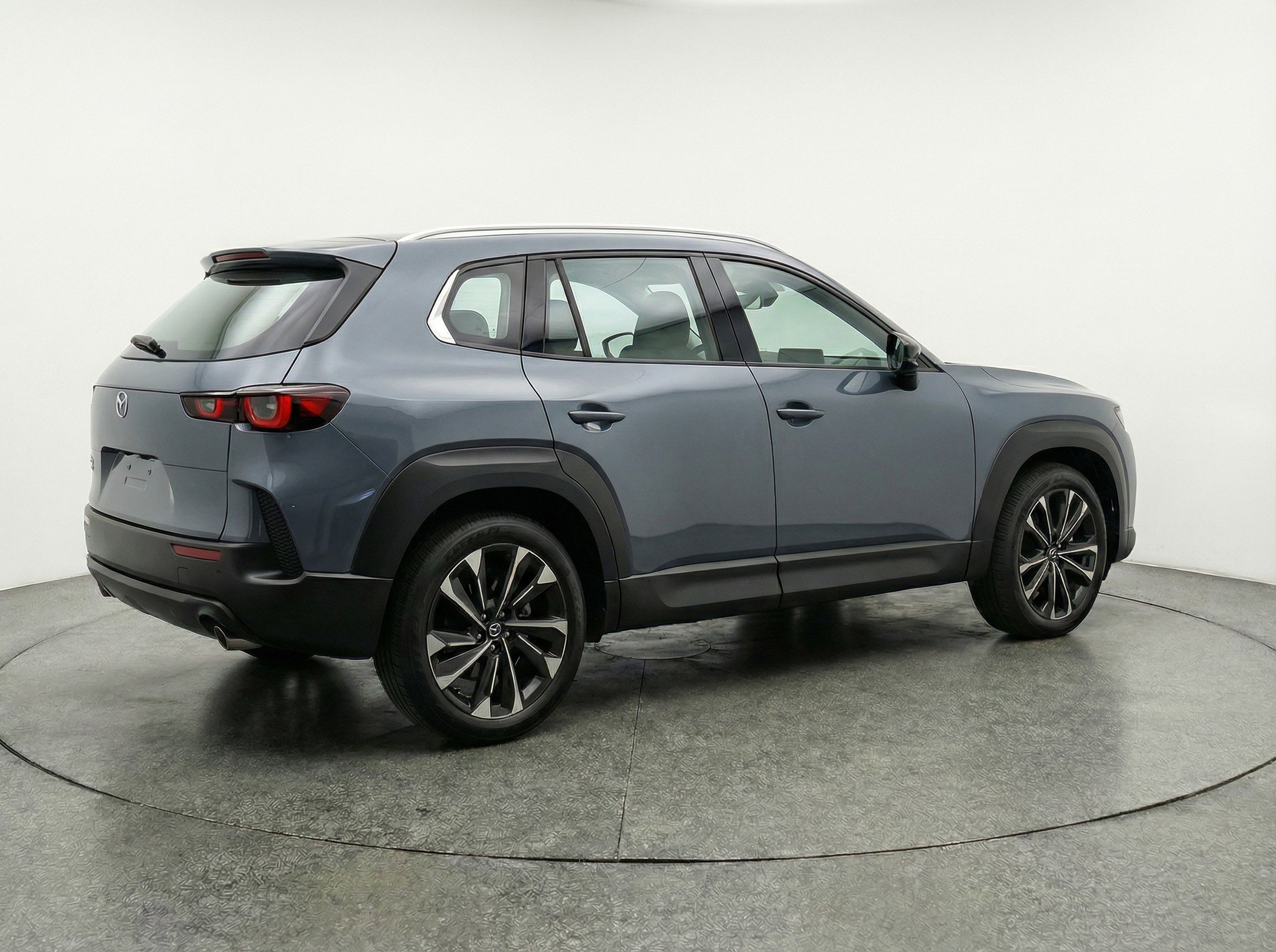 Used 2025 MAZDA CX-50 2.5 Hybrid w/ Premium Plus Pkg image 9