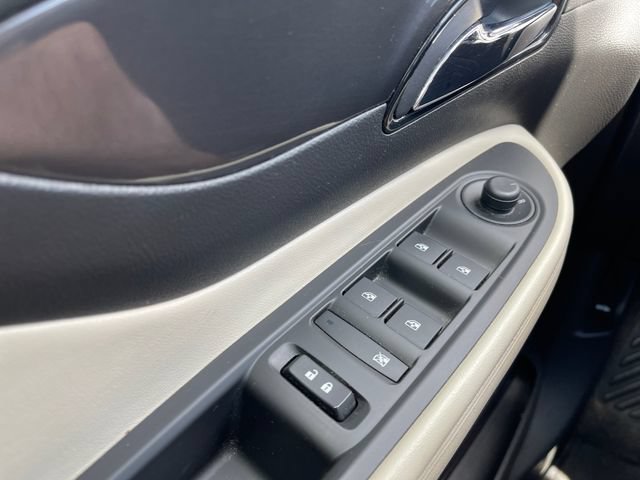 Used 2017 Buick Encore Essence FWD image 26