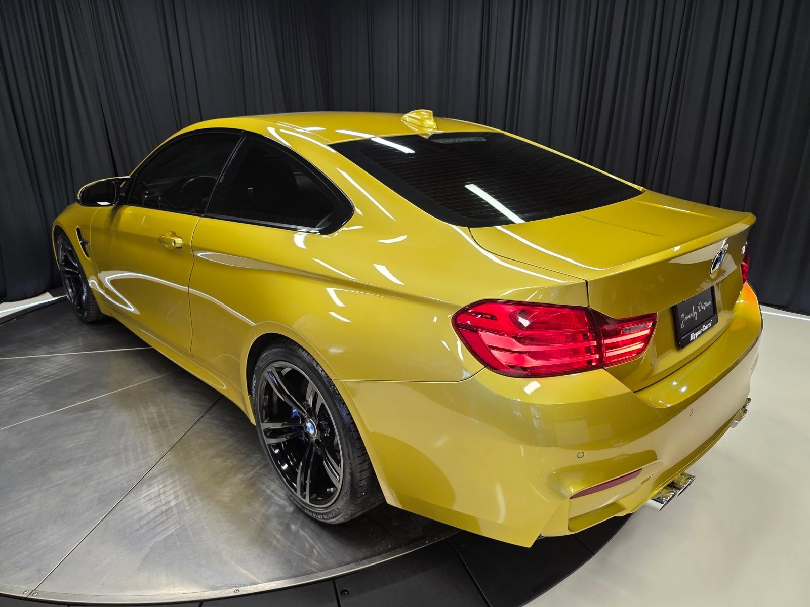 Used 2015 BMW M4 Coupe image 56