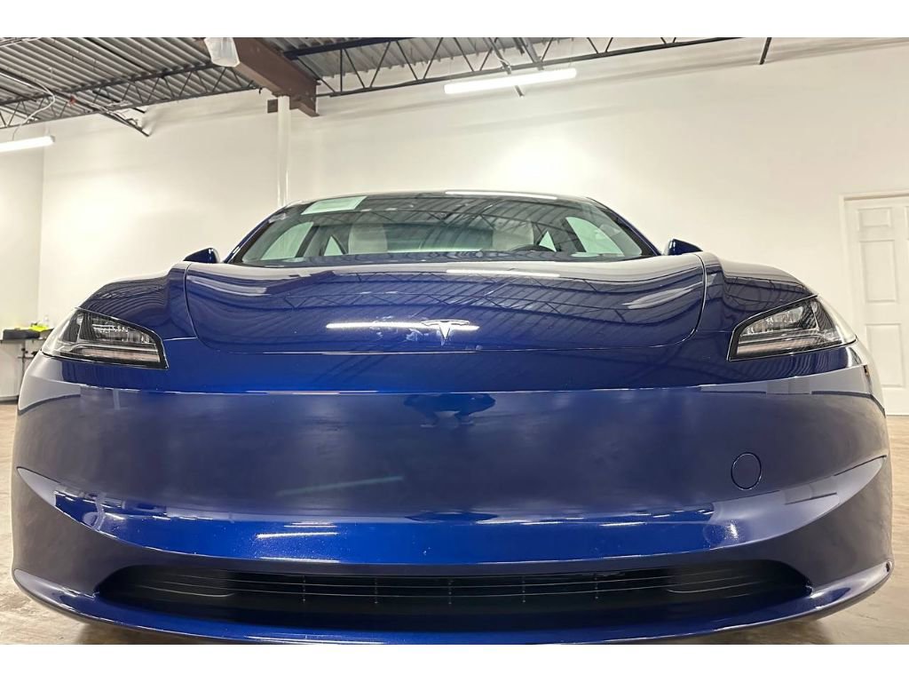 Used 2025 Tesla Model 3 Long Range RWD image 3