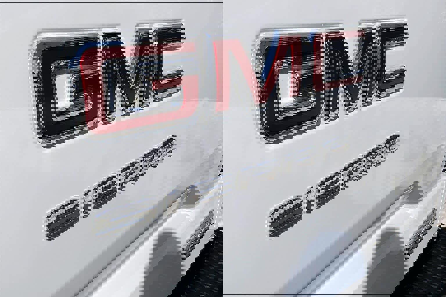 Used 2023 GMC Sierra 1500 Elevation image 29