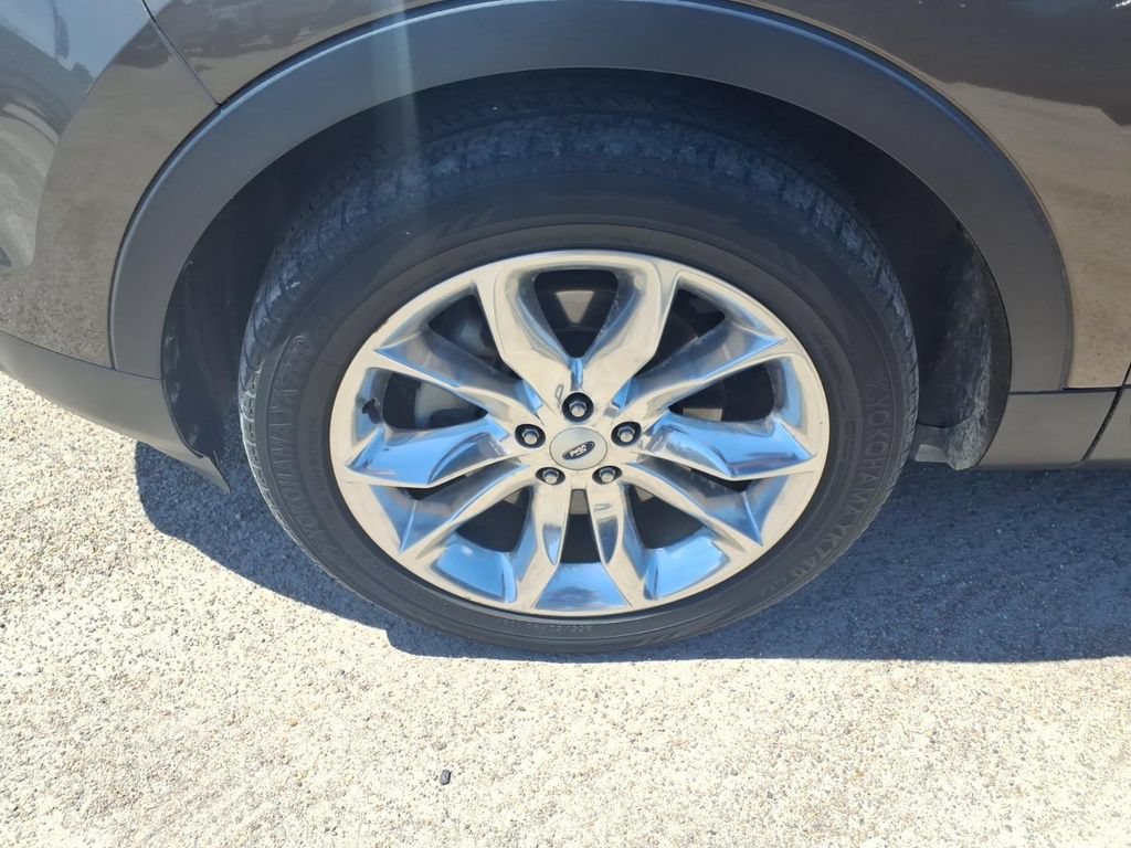 Used 2015 Ford Explorer Limited w/ Equipment Group 301A FWD image 11