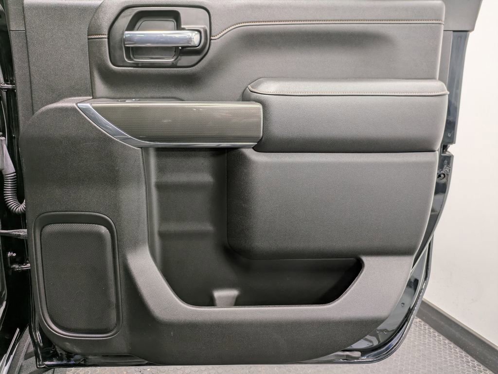 Used 2022 GMC Sierra 2500 AT4 w/ AT4 Premium Plus Package image 27