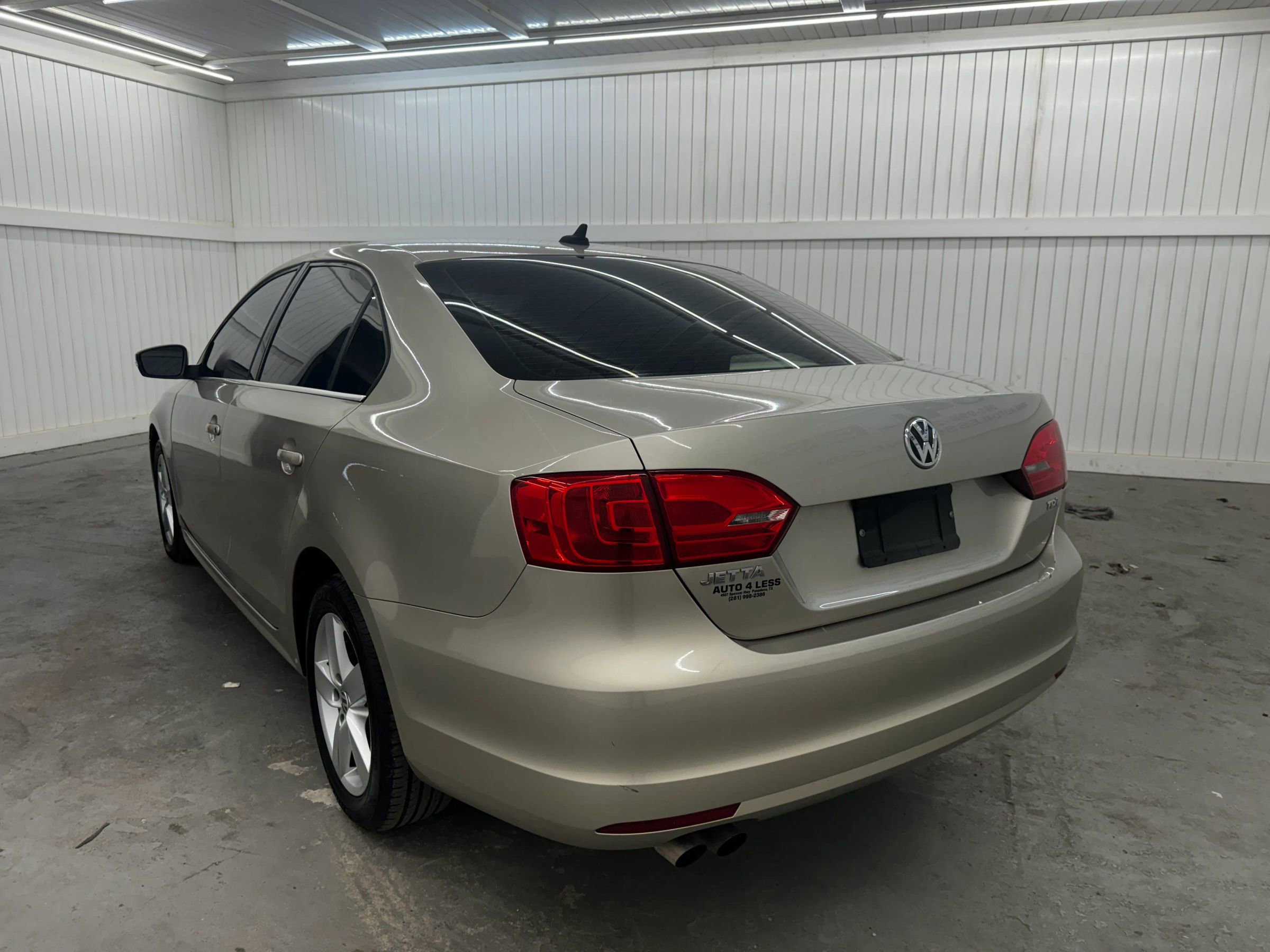 Used 2013 Volkswagen Jetta TDI image 7