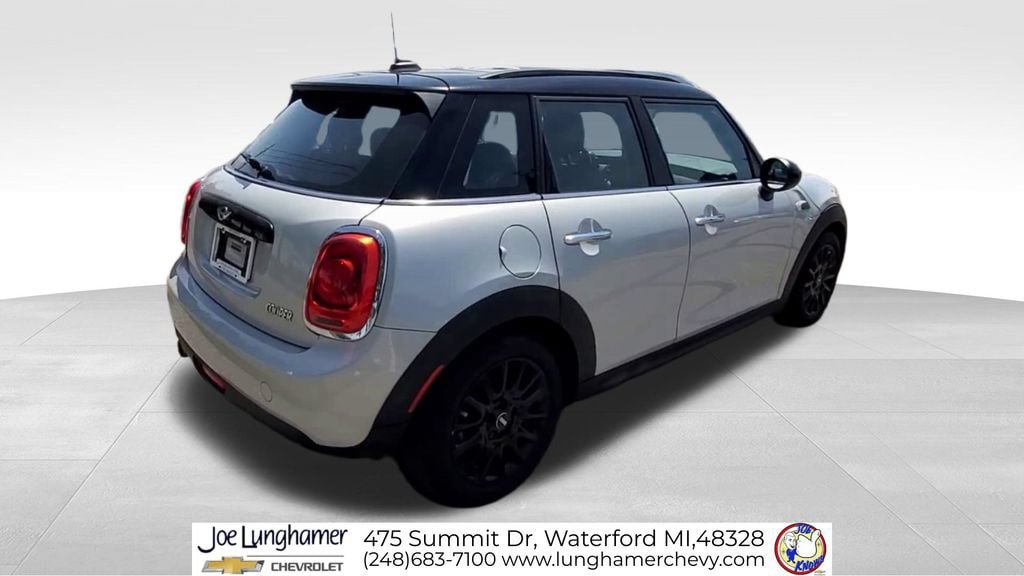 Used 2016 MINI Cooper 4-Door Hardtop FWD image 9