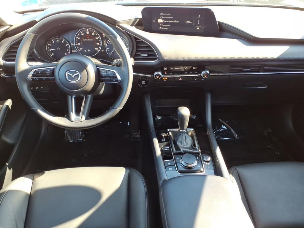 Used 2025 MAZDA MAZDA3 s image 9