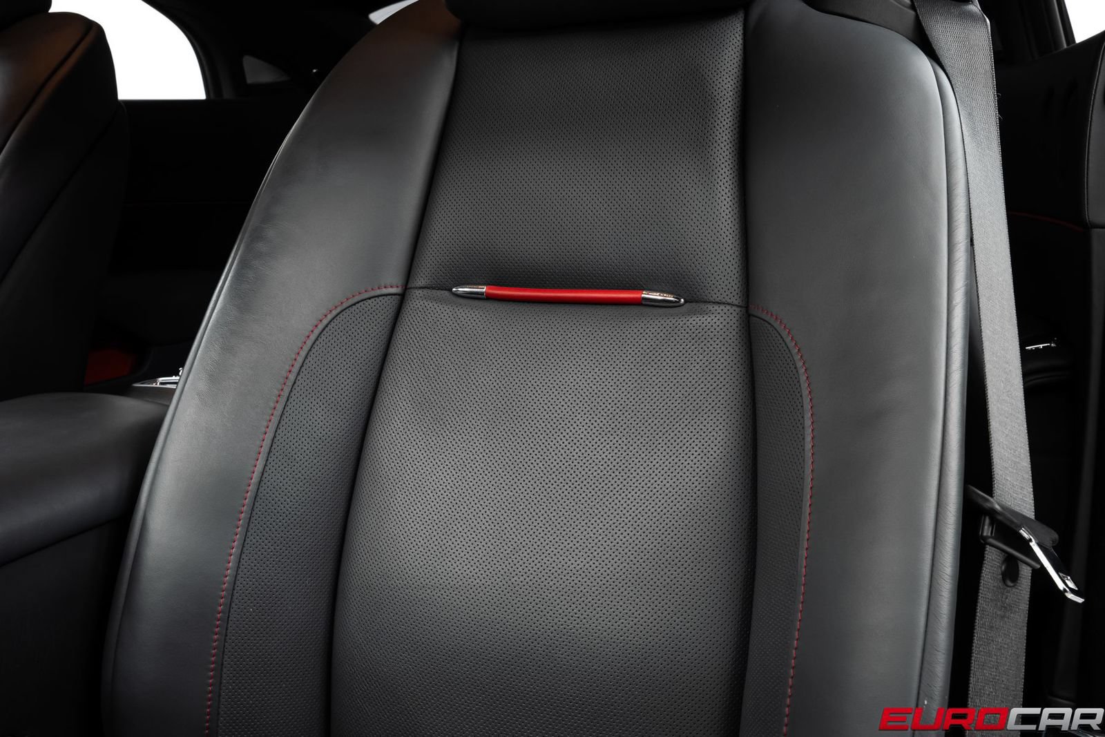 Used 2016 Rolls-Royce Wraith RWD image 41
