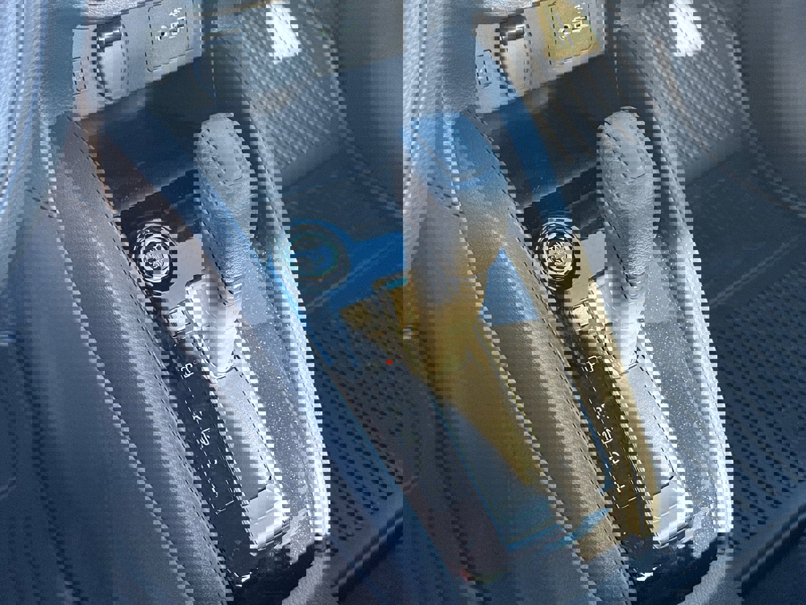 New 2025 Nissan Versa SV w/ Trunk Package image 30