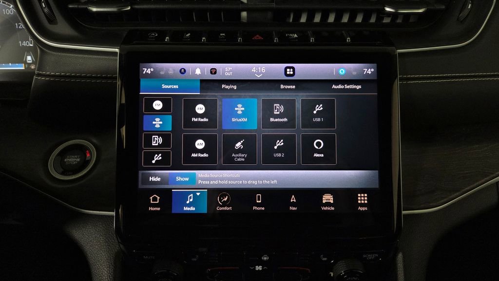 Used 2023 Jeep Grand Cherokee Limited image 23