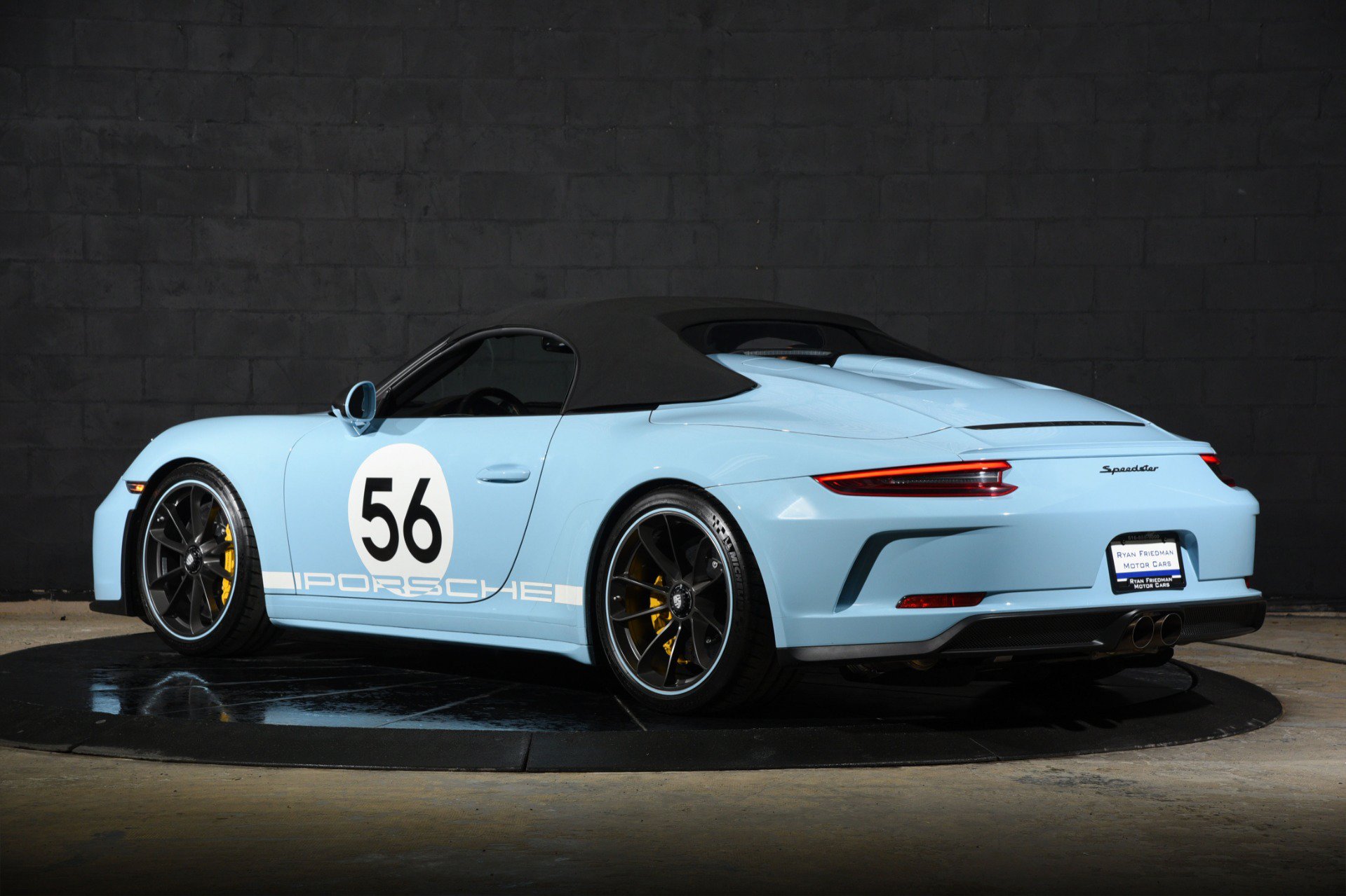 Used 2019 Porsche 911 Speedster RWD image 13