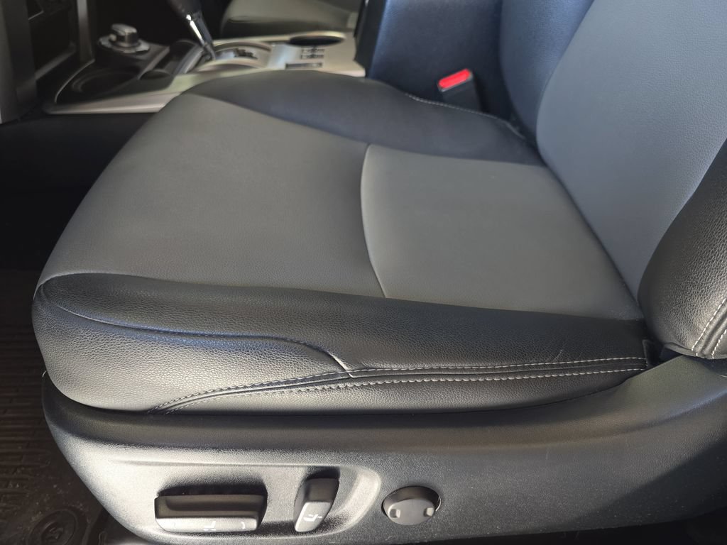 Used 2019 Toyota 4Runner SR5 Premium AWD/4WD image 29