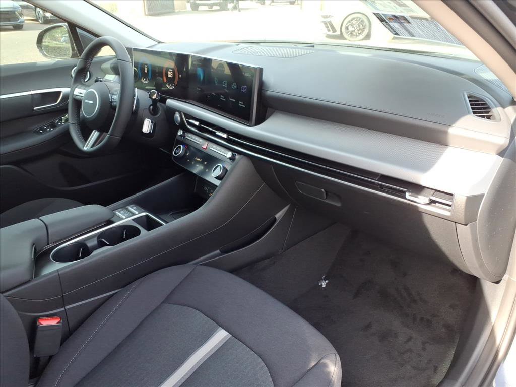 New 2026 Hyundai Sonata SEL image 6