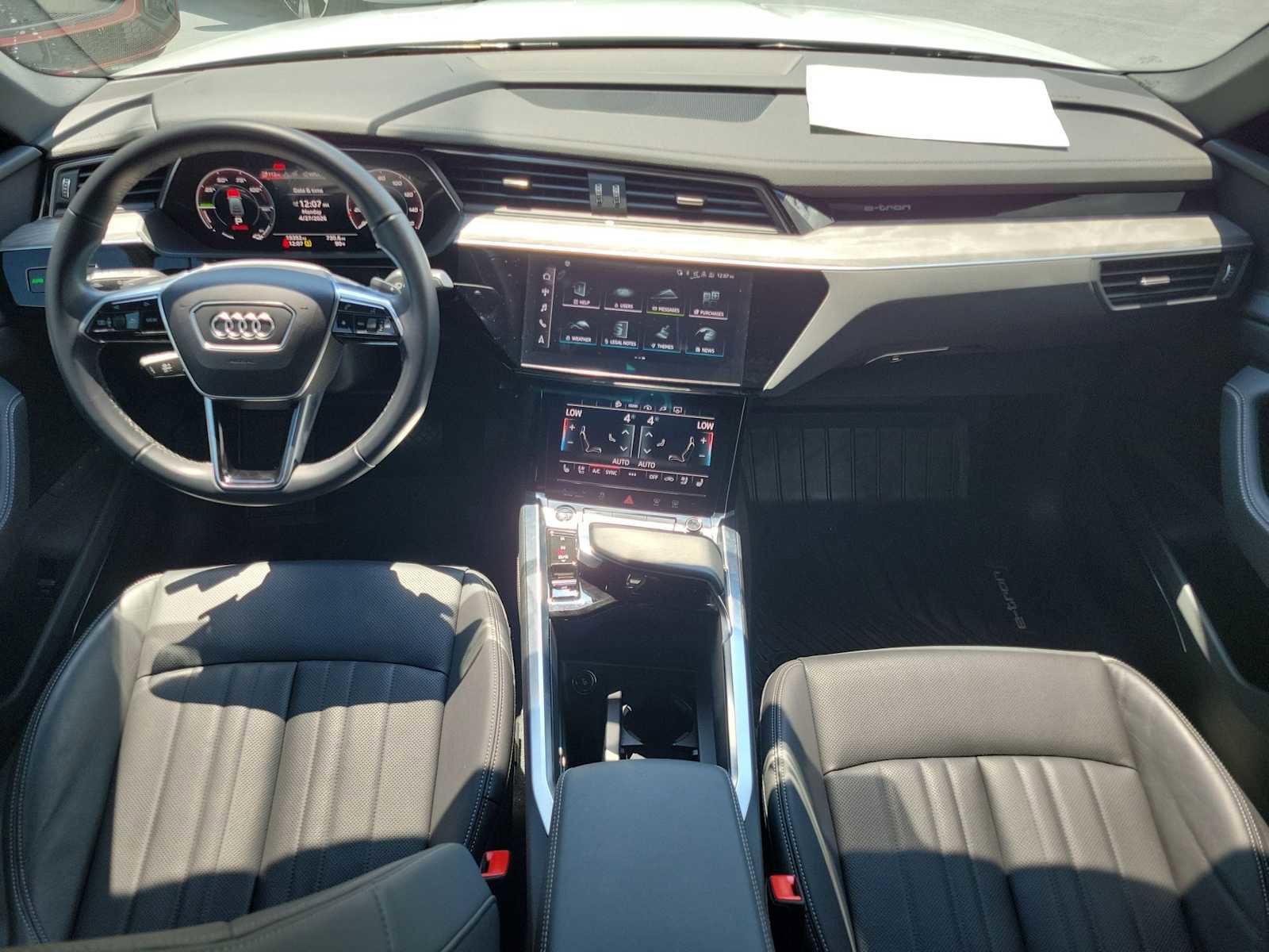Certified 2024 Audi Q8 e-tron Premium Plus w/ Premium Plus Package AWD/4WD image 15
