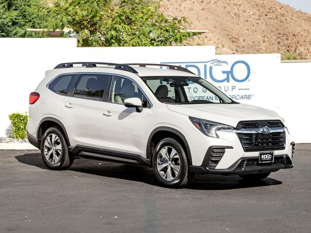 Used 2023 Subaru Ascent Premium w/ Convenience Package AWD/4WD image 4