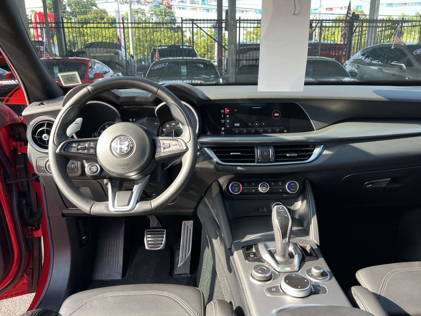 Used 2023 Alfa Romeo Stelvio Veloce AWD/4WD image 13
