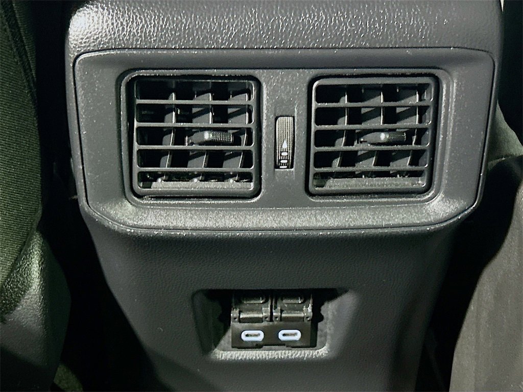 Used 2024 Toyota RAV4 XLE image 22