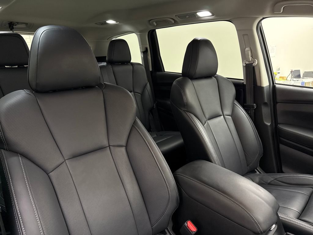Certified 2024 Subaru Ascent Limited AWD/4WD image 23