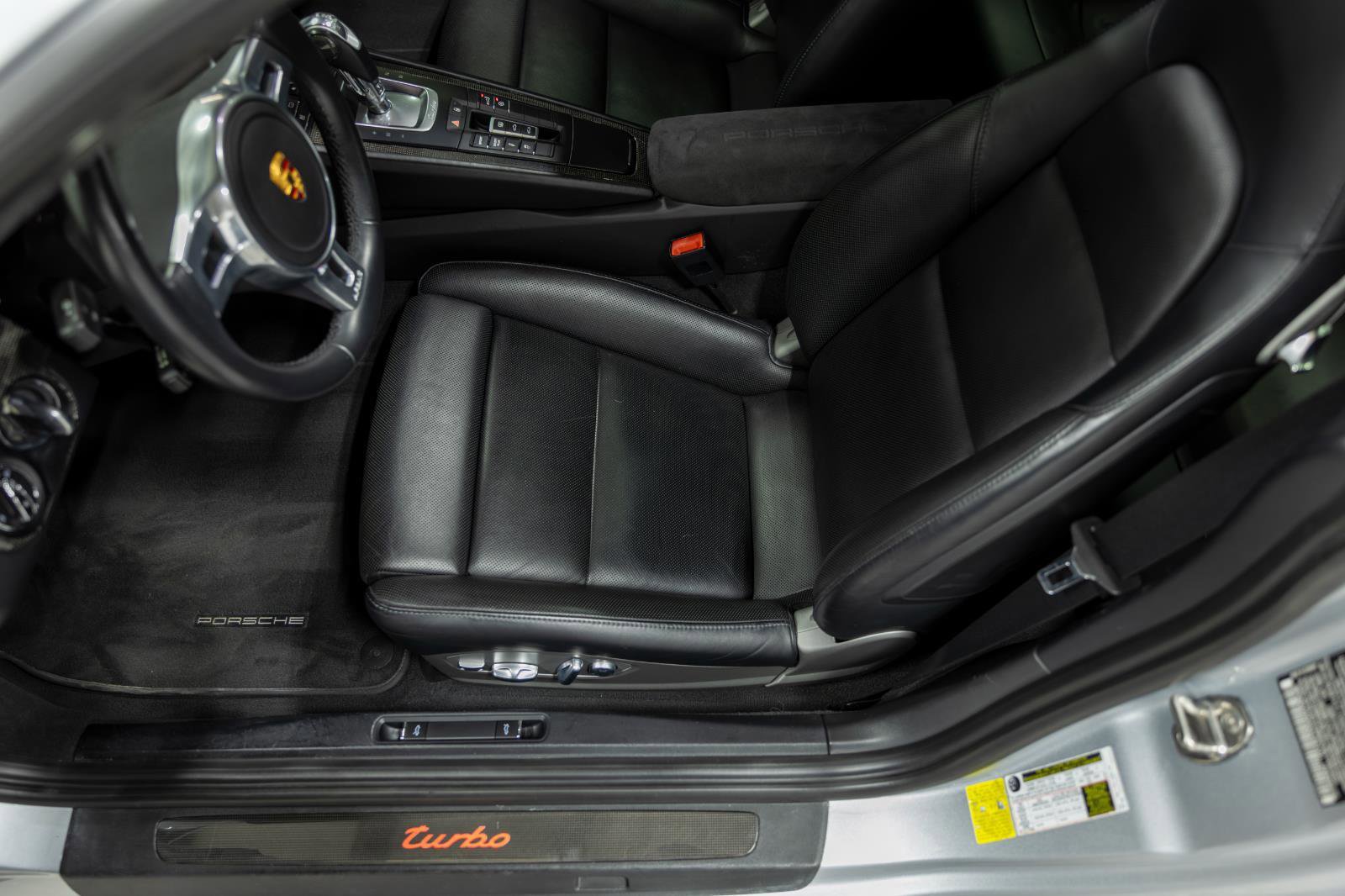 Used 2016 Porsche 911 Turbo image 80