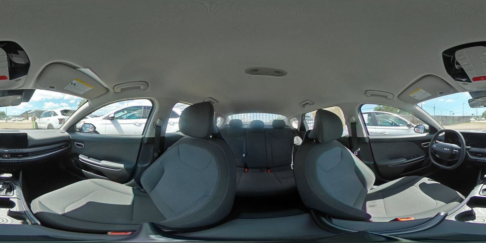 Used 2025 Kia K4 FWD image 35