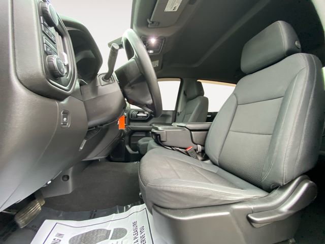 Used 2020 Chevrolet Silverado 1500 Custom w/ Custom Value Package image 9