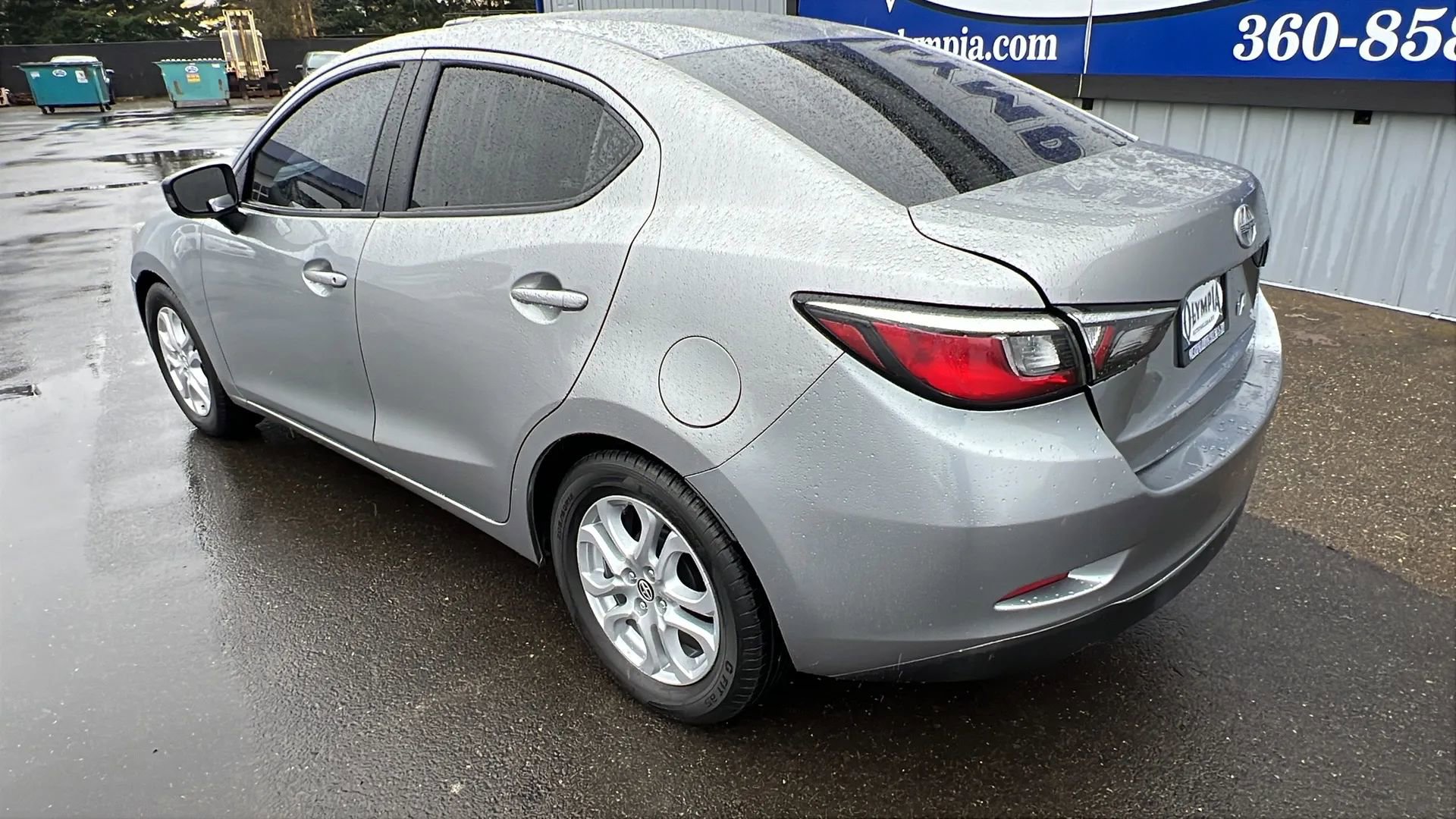 Used 2016 Scion iA image 10