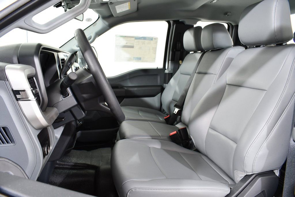 New 2025 Ford F350 XL w/ XL Chrome Package image 6