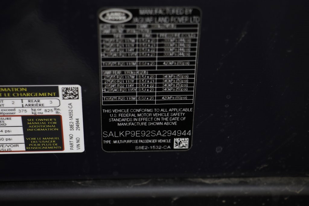 New 2025 Land Rover Range Rover SE image 24