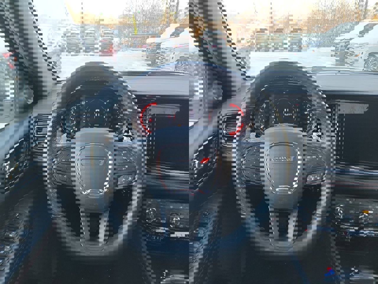 Used 2024 Dodge Durango GT image 13