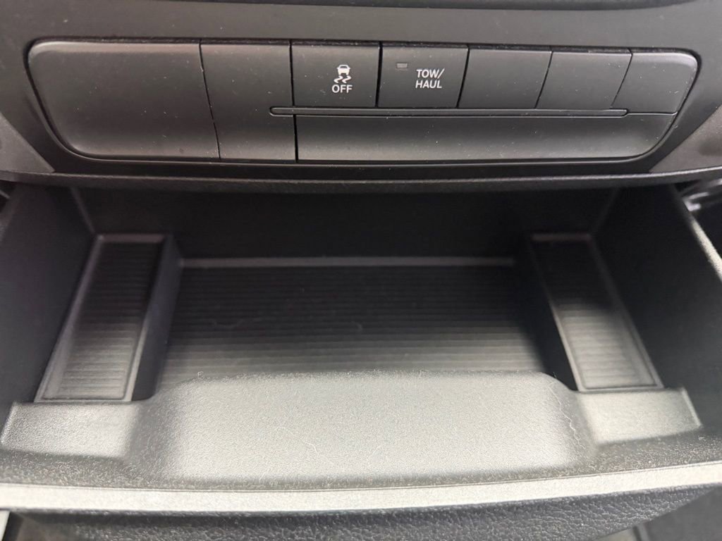 Used 2017 RAM 1500 Express w/ Express Value Package image 30