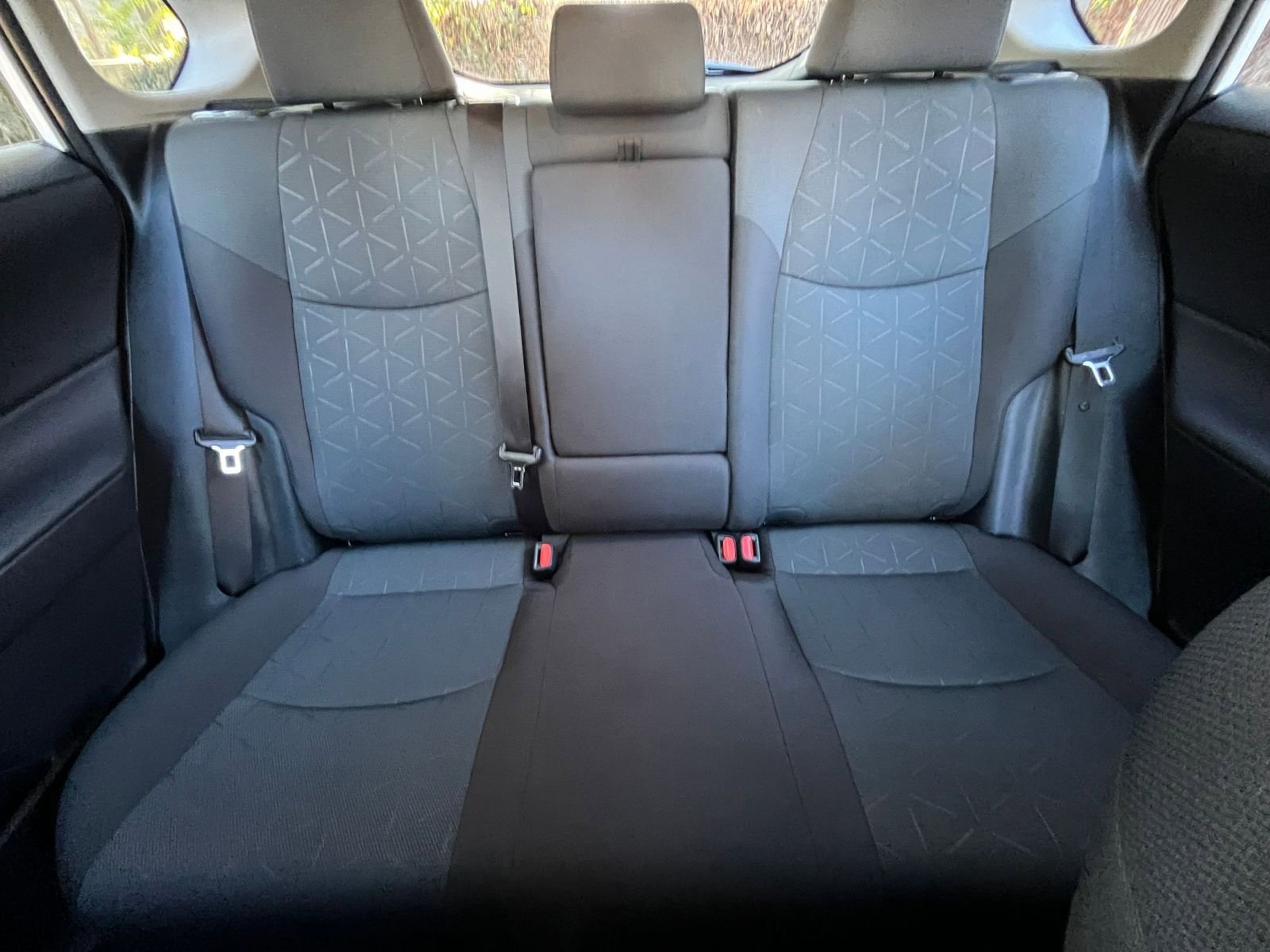 Used 2025 Toyota RAV4 XLE image 39