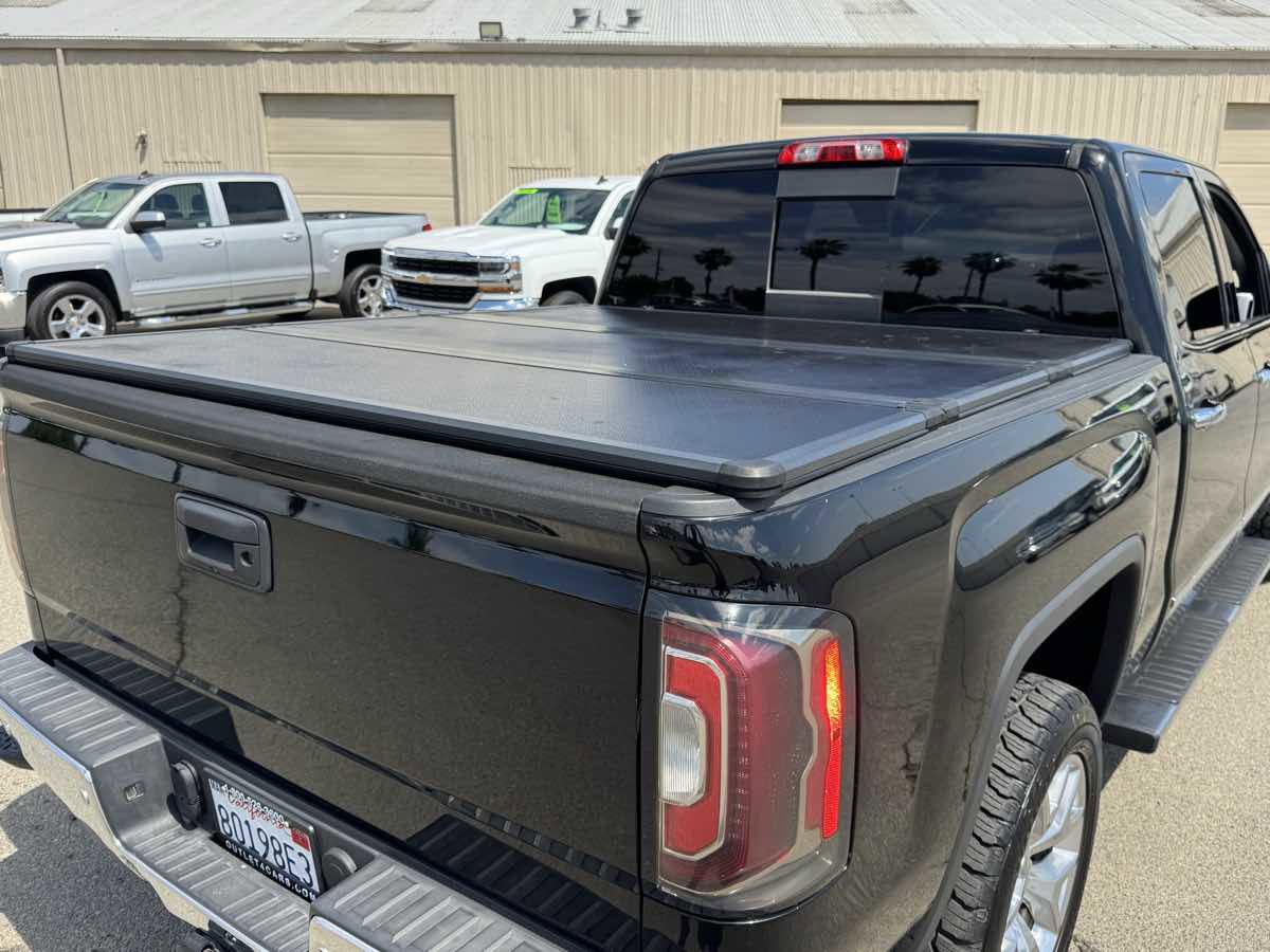 Used 2016 GMC Sierra 1500 SLT w/ SLT Premium Package AWD/4WD image 10