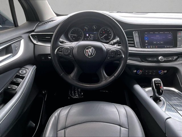 Used 2020 Buick Enclave Essence w/ Sport Touring Edition FWD image 7