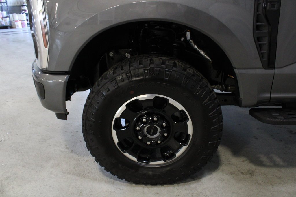New 2027 Ford F250 XL w/ Tremor Off-Road Package AWD/4WD image 23