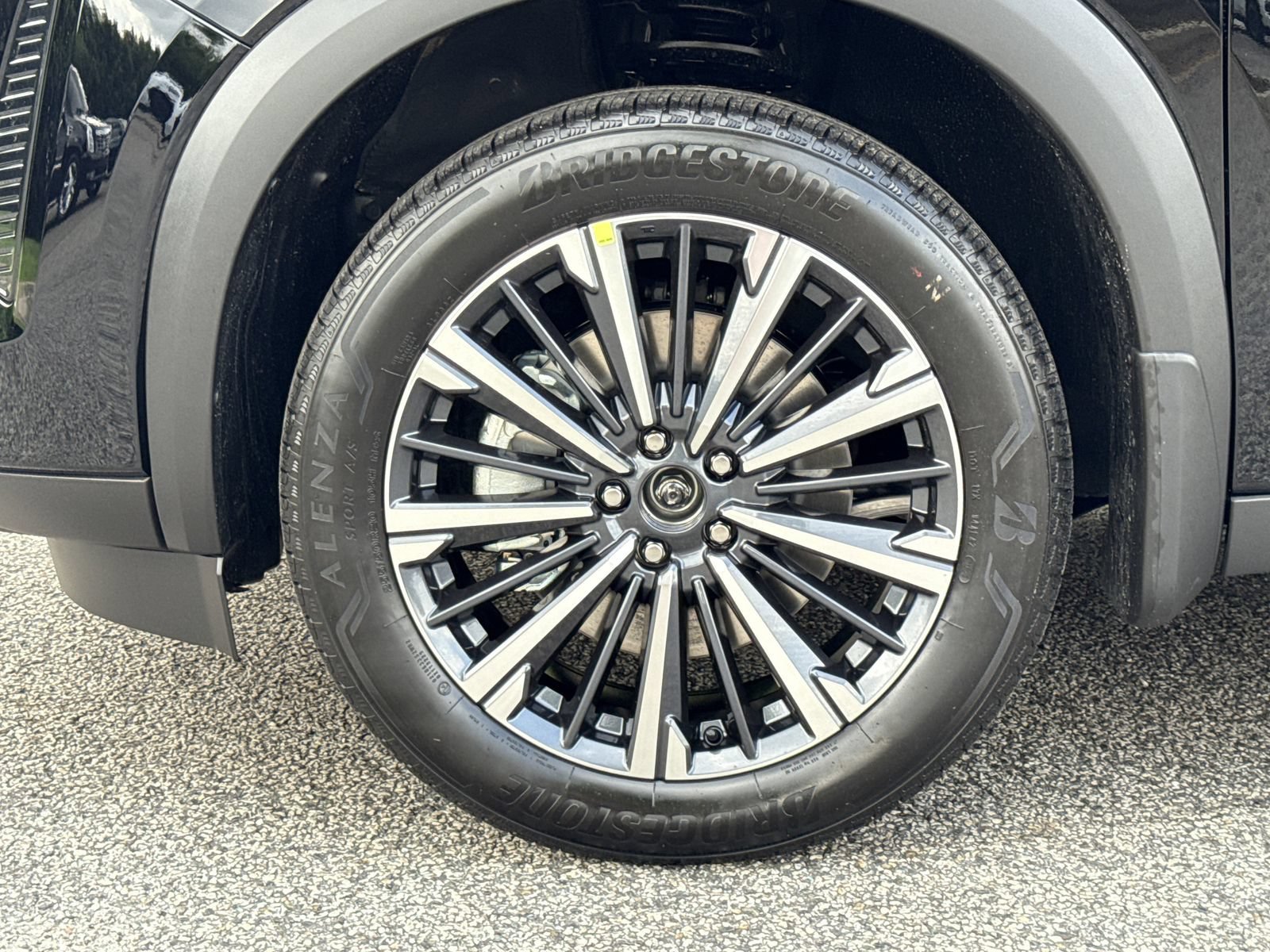 New 2026 Nissan Pathfinder Platinum FWD image 25
