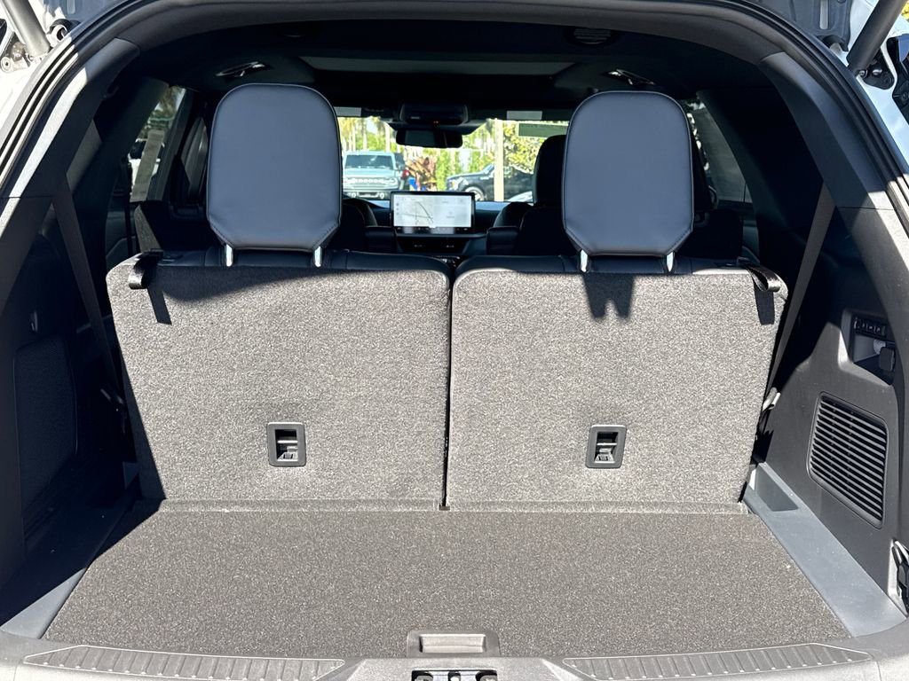 New 2026 Ford Explorer ST w/ Sun And Sound Package image 22