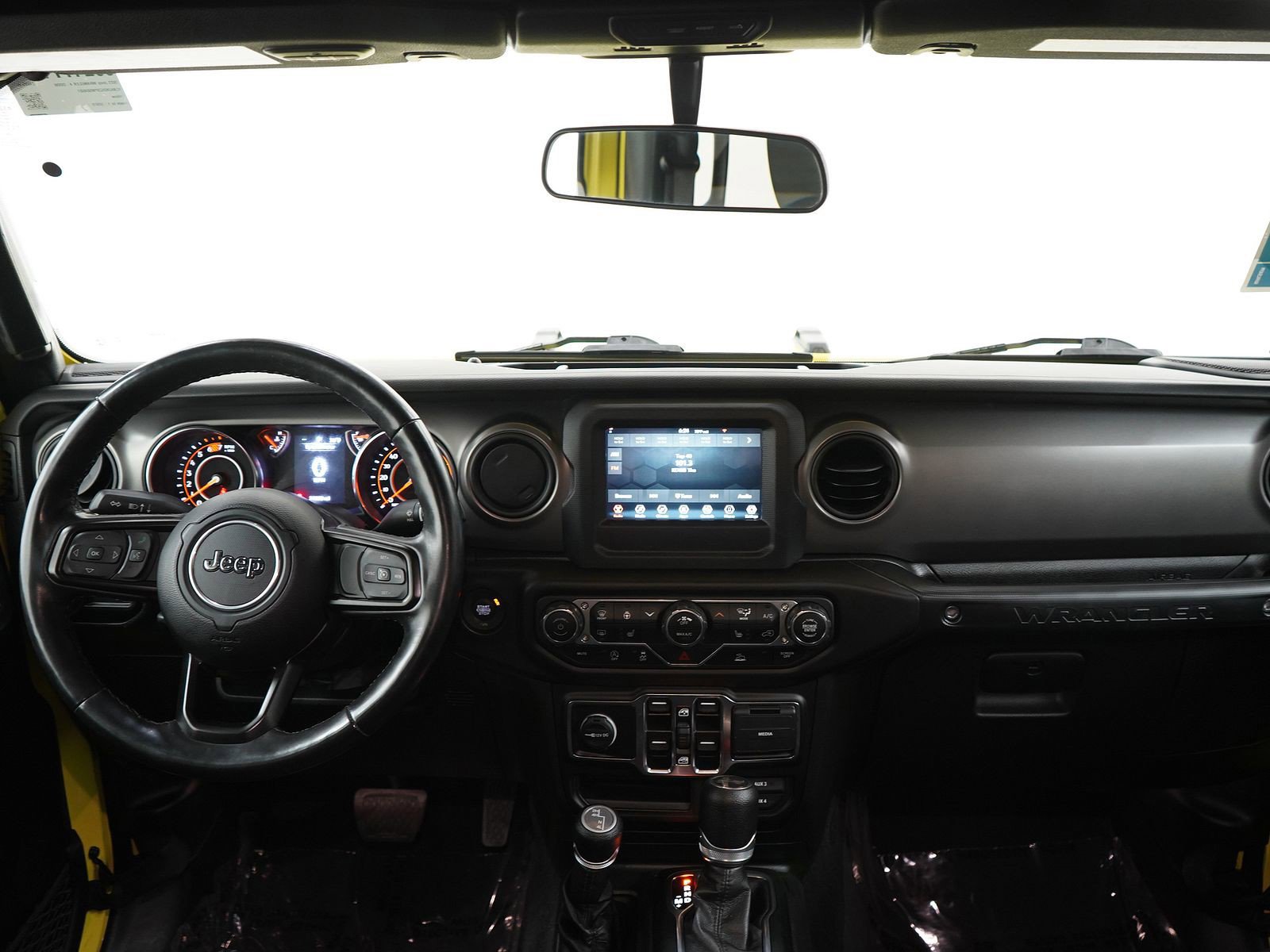 Used 2023 Jeep Wrangler Sport S AWD/4WD image 14