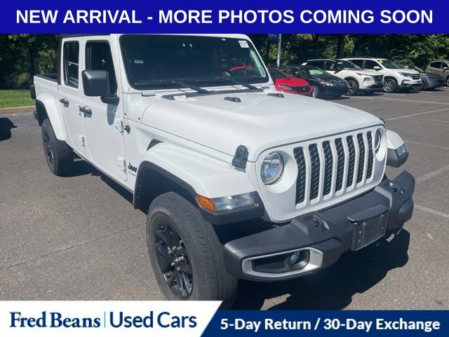 Used 2023 Jeep Gladiator Sport