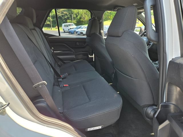 Used 2025 Toyota 4Runner SR5 AWD/4WD image 20
