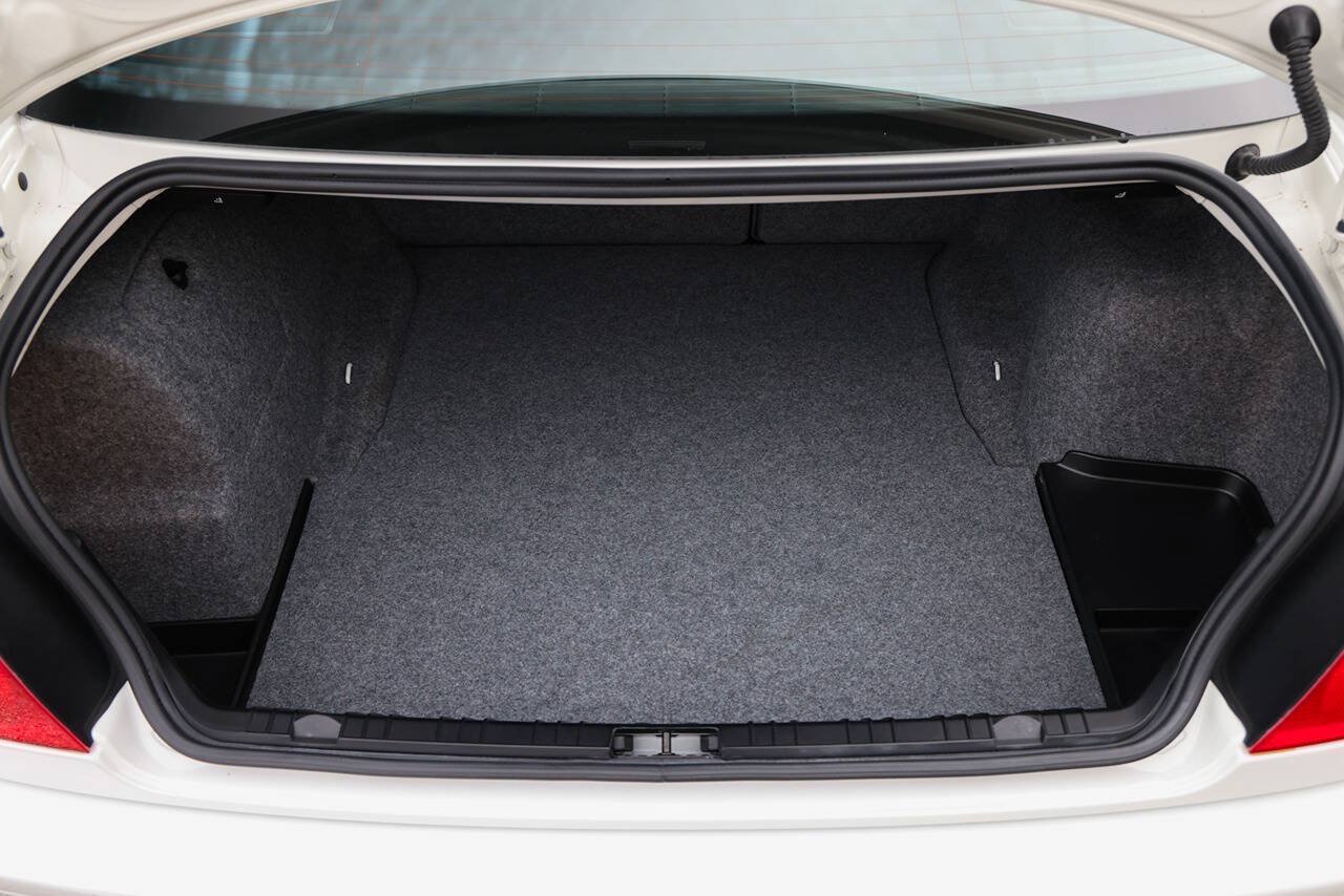 Used 2005 BMW M3 Coupe RWD image 34