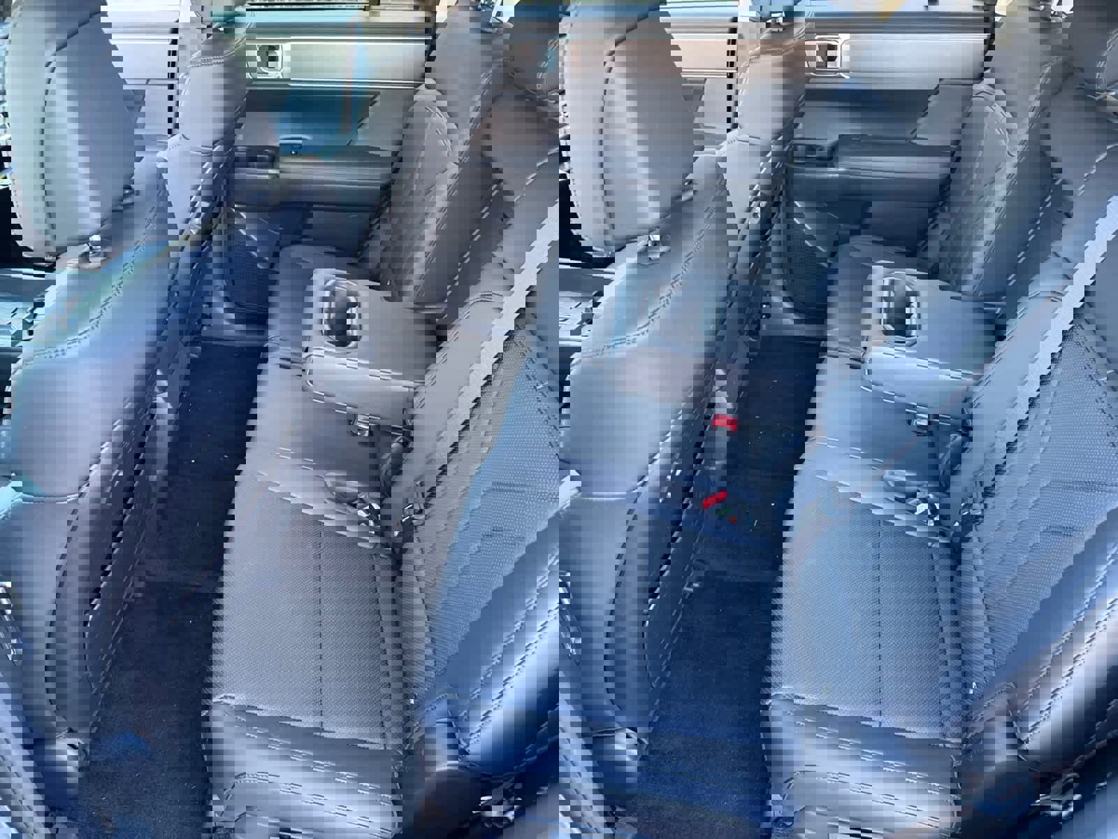 Used 2025 Hyundai Santa Fe SEL image 11