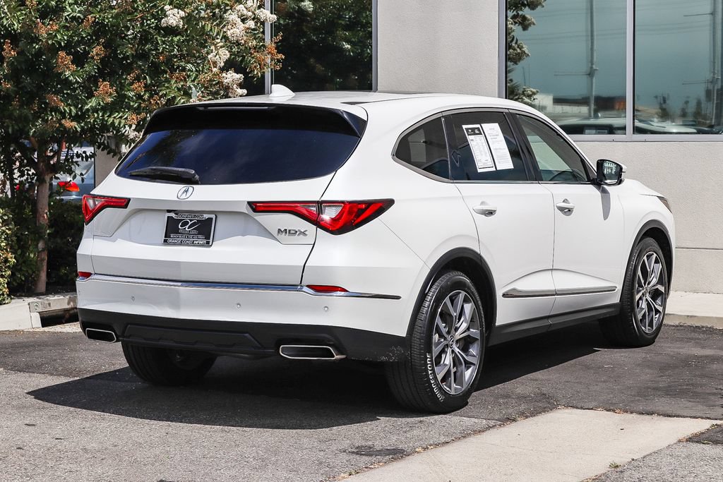 Used 2023 Acura MDX w/ Technology Package FWD image 8