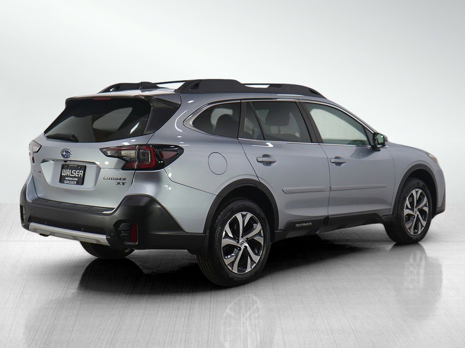 Used 2022 Subaru Outback Limited XT image 5