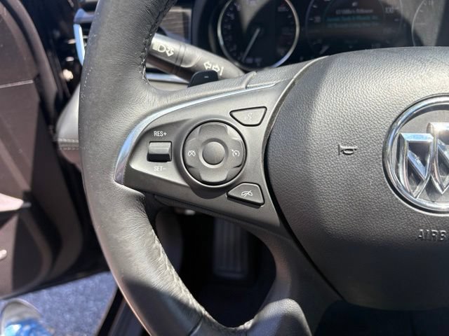 Used 2017 Buick LaCrosse Essence w/ Sun and Shade Package FWD image 31