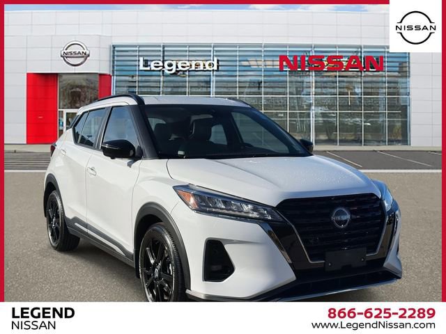 Certified 2024 Nissan Kicks SR w/ SR Premium Package image 1