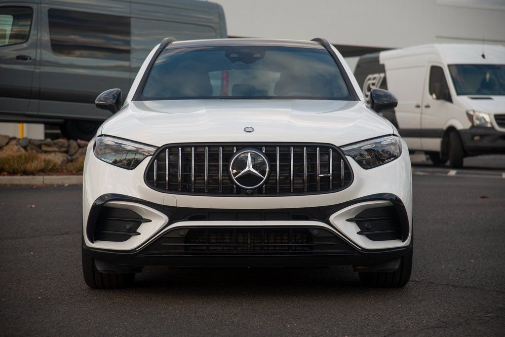 New 2025 Mercedes-Benz GLC 63 AMG S image 2