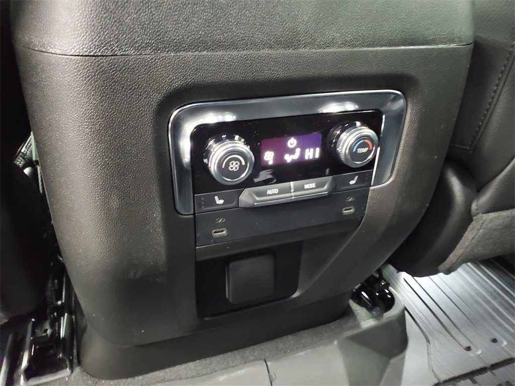 New 2026 GMC Yukon XL Denali w/ LPO, Floor Liner Package image 29