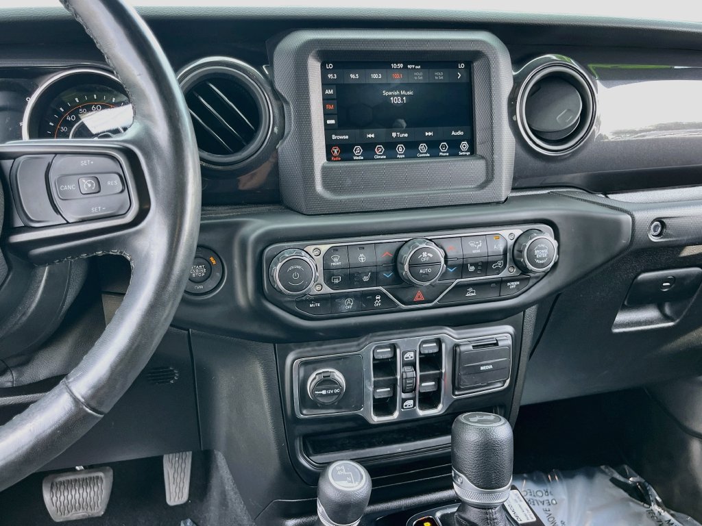 Used 2021 Jeep Wrangler Unlimited Sport AWD/4WD image 14