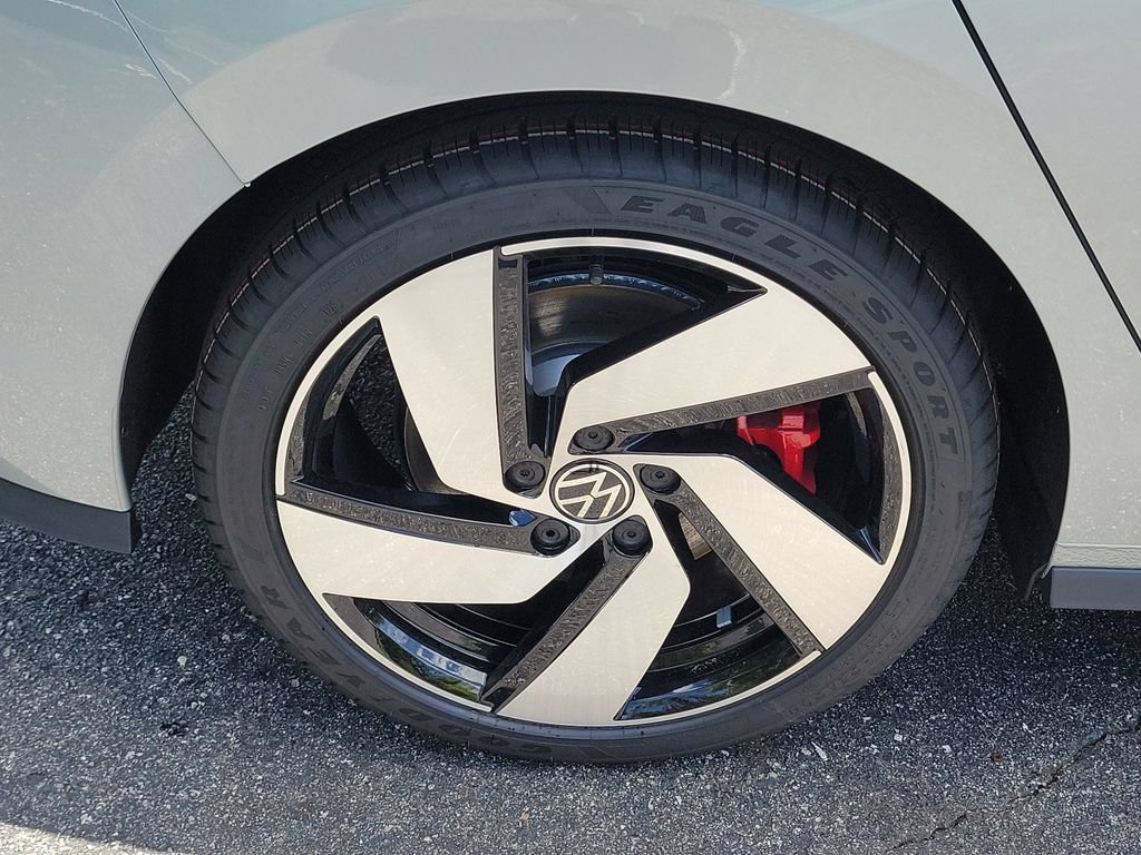 New 2026 Volkswagen GTI S FWD image 5